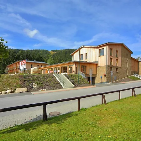 & Suites Medvedin