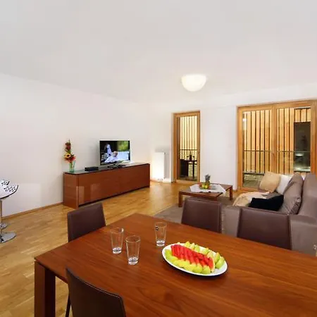 & Suites Medvedin